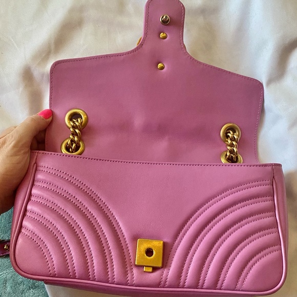 WOW! GORGEOUS SMALL GUCCI MARMONT BAG IN PINK - Picture 9 of 12